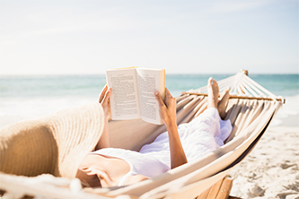 Nyári szerelem – ezeket a romantikus könyveket vidd magaddal a vízpartra!