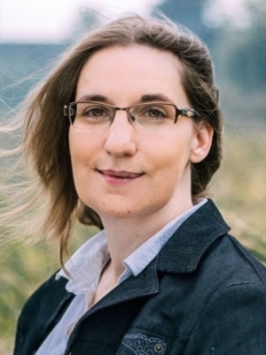 Christelle Dabos
