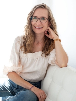 Dr. Andrási Nóra